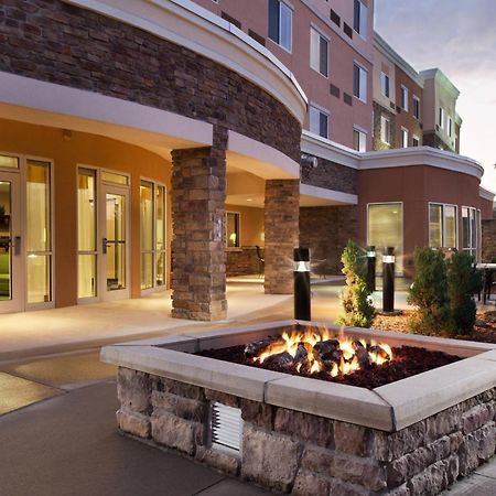 Courtyard Des Moines Ankeny Hotel Ngoại thất bức ảnh