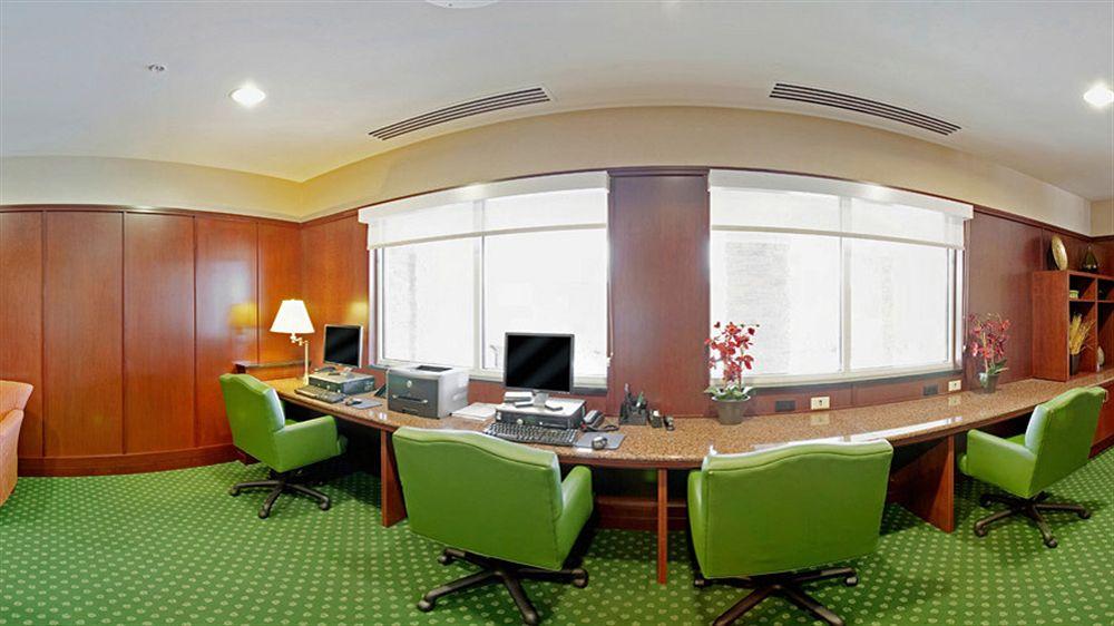 Courtyard Des Moines Ankeny Hotel Ngoại thất bức ảnh