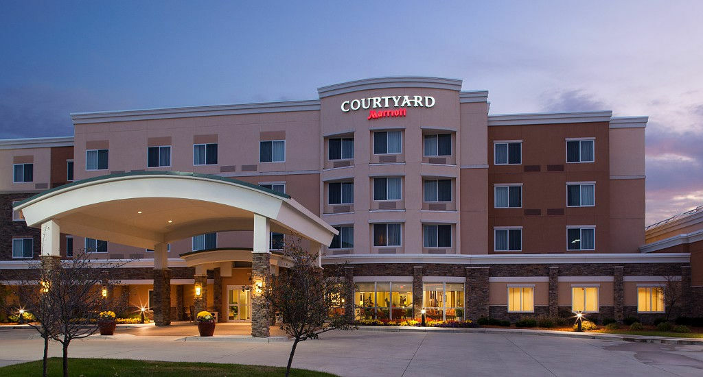Courtyard Des Moines Ankeny Hotel Ngoại thất bức ảnh